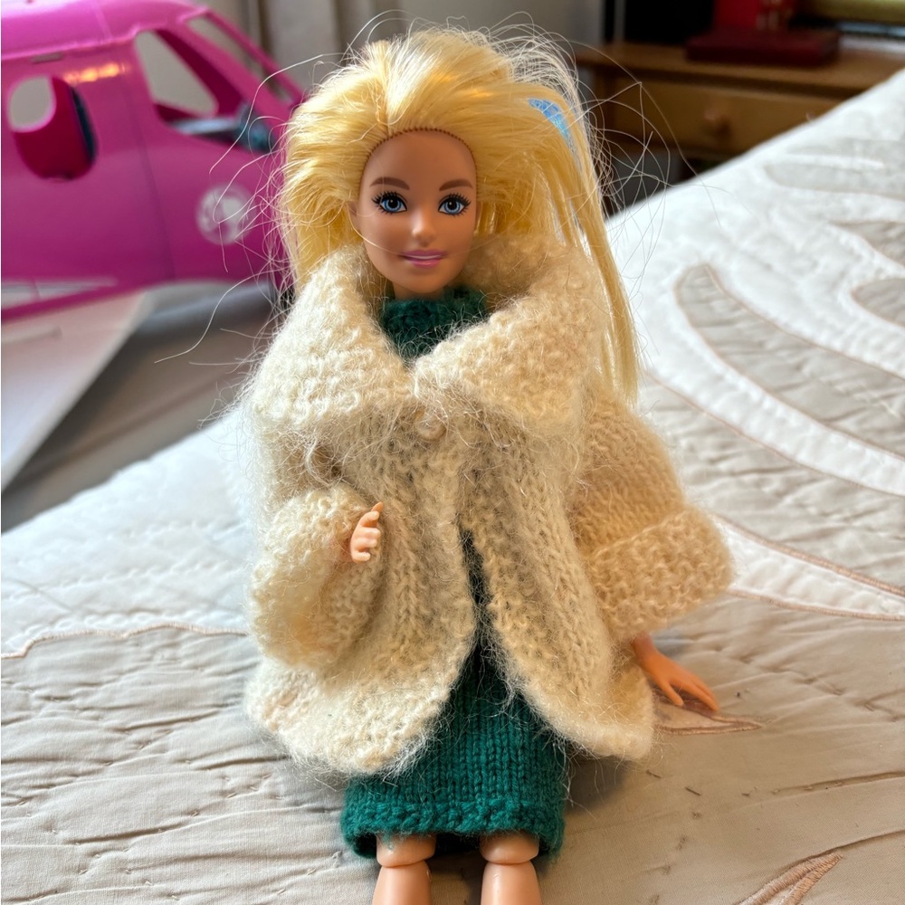 Vintage hand knit Barbie clothing